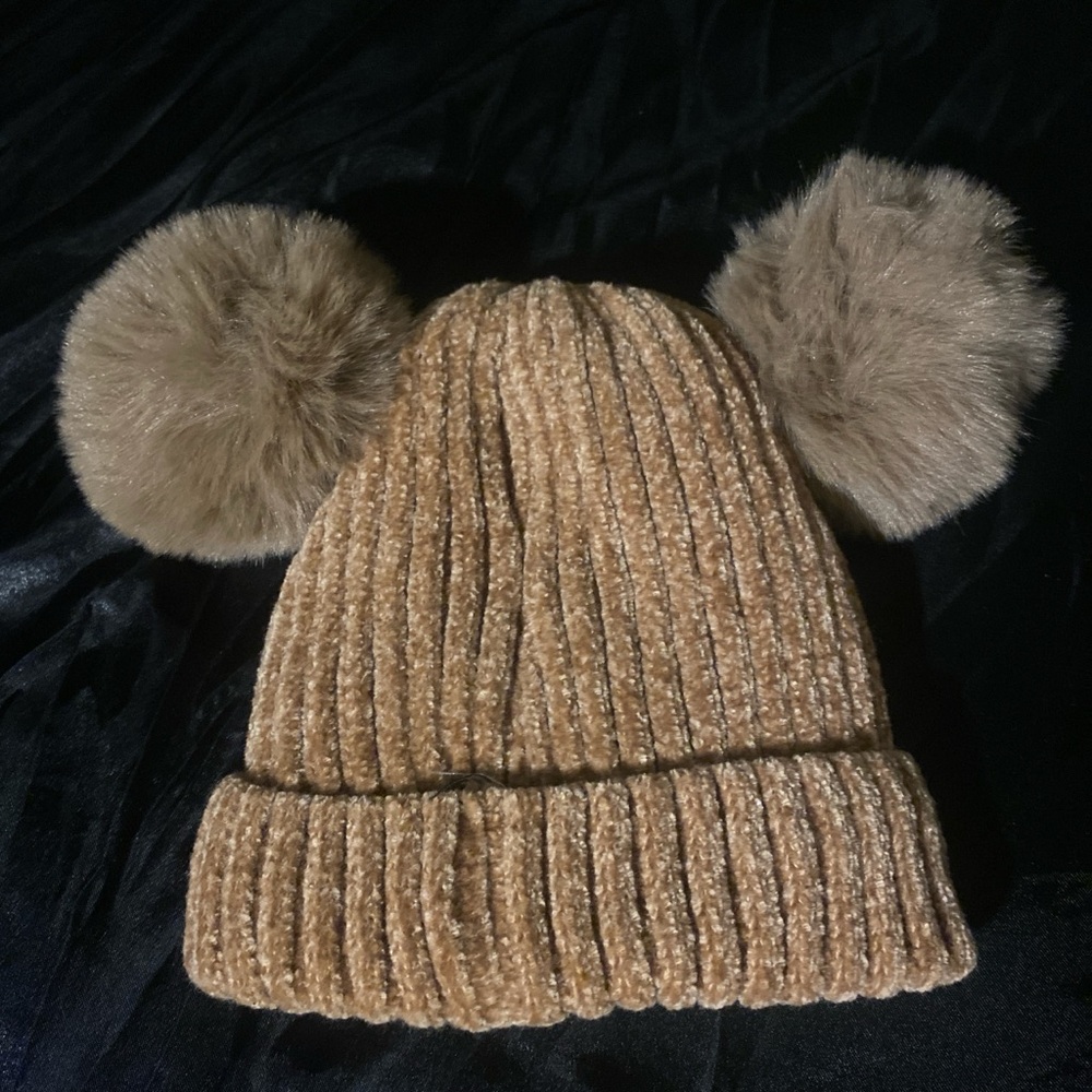 Cozy Knit Beanie with Faux Fur Pom Poms